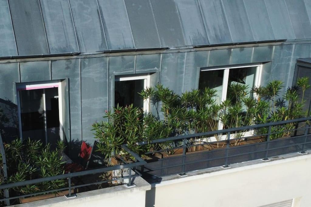Studio Avec Terrasse Proche Des Transports. Issy-les-Moulineaux Exteriör bild