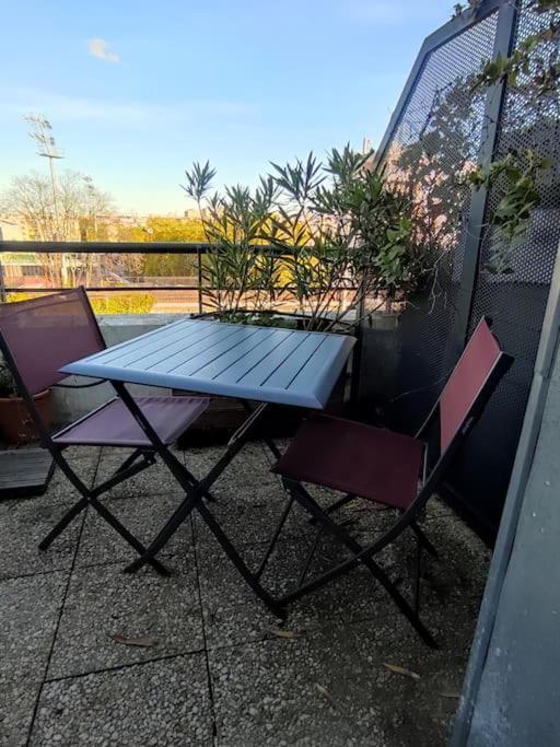 Studio Avec Terrasse Proche Des Transports. Issy-les-Moulineaux Exteriör bild