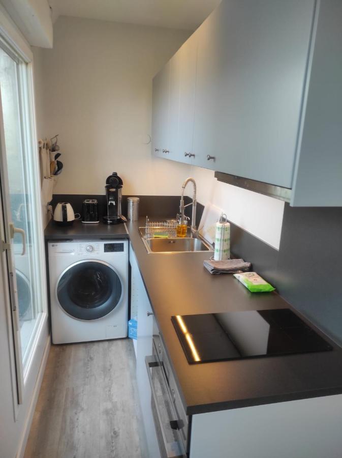 Studio Avec Terrasse Proche Des Transports. Issy-les-Moulineaux Exteriör bild